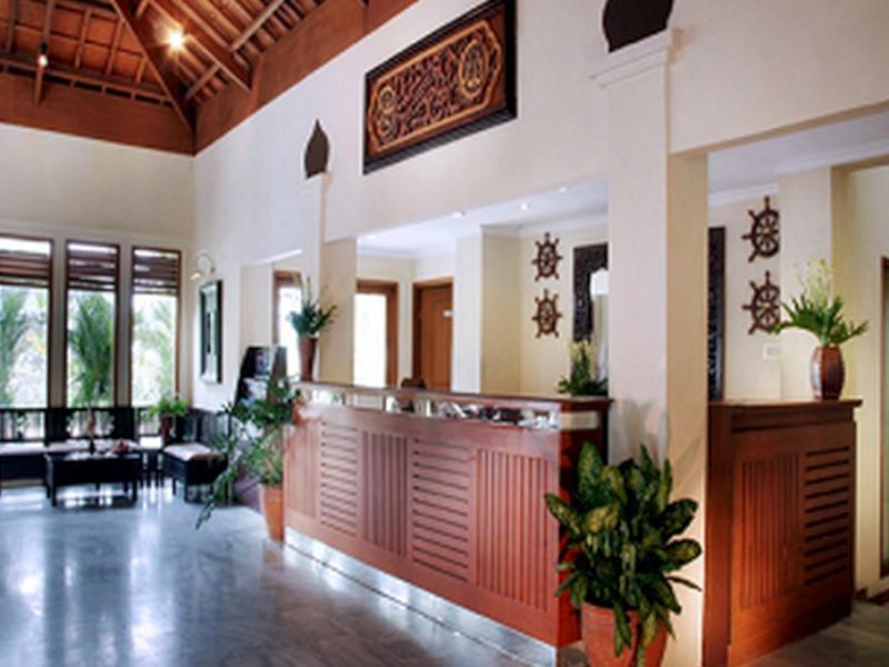 Umm Inn Hotel Malang Exterior foto